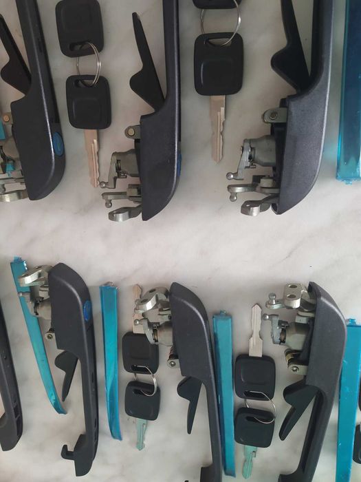 Ручки дверные двери замок дверей комплект Ауди Audi  80 90 100 б B 2