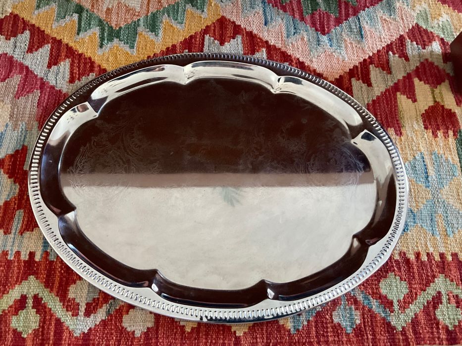 travessas casquinha e em metal novas