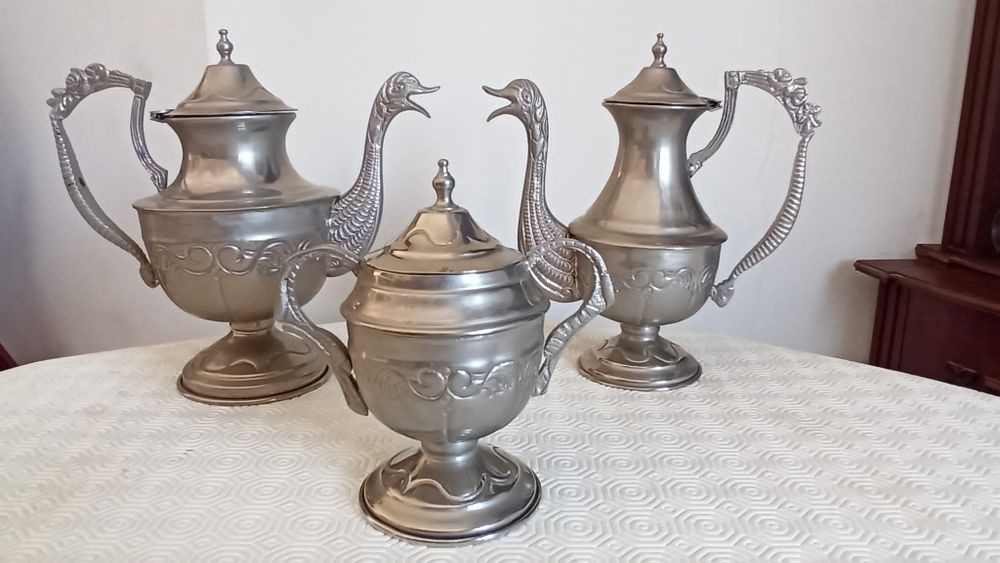 Serviço de chá em casquinha.