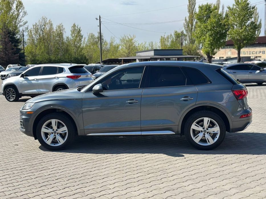 Audi Q5 №4483 (ВНЕСОК від 10%) Альянс Авто Кривий Ріг