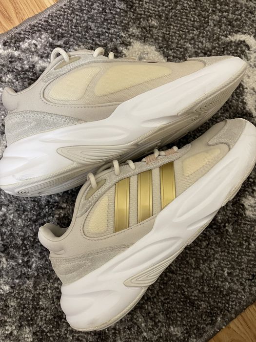 Жіночі кросівки Adidas Ozelle бежеві 38/розмір
