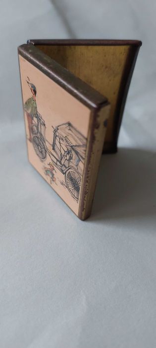 Cinco Mini Molduras antigas para fotos