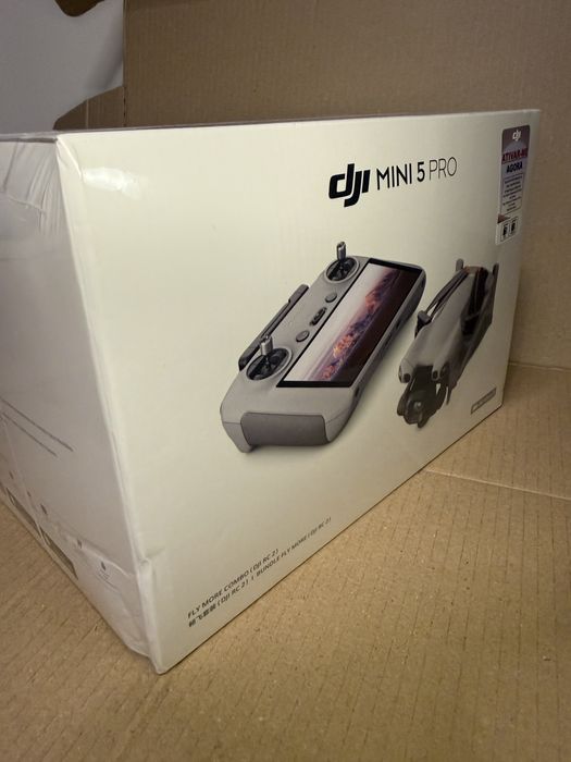 Drone DJI Mini 5 Pro - Fly More Combo  SELADO