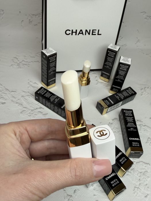 Бальзам для губ Chanel Rouge Coco Baume 912 Dreamy White