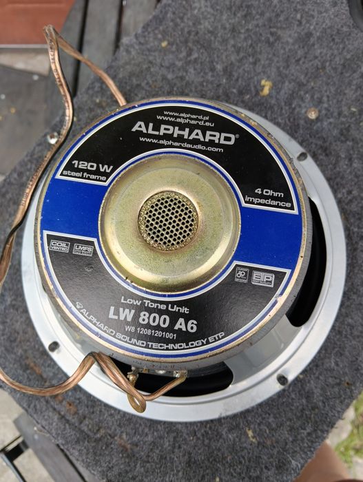 Tuba basowa ALPHARD 120W
