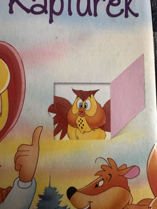 Książka Czerwony Kapturek z okienkami