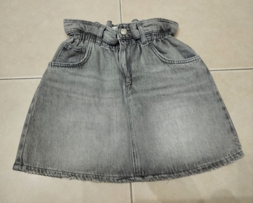 Saia Cinza da Zara