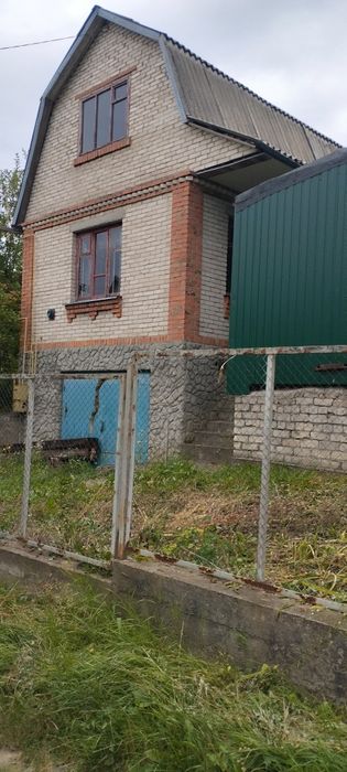 Продається дача в Грузевиці з комунікаціями