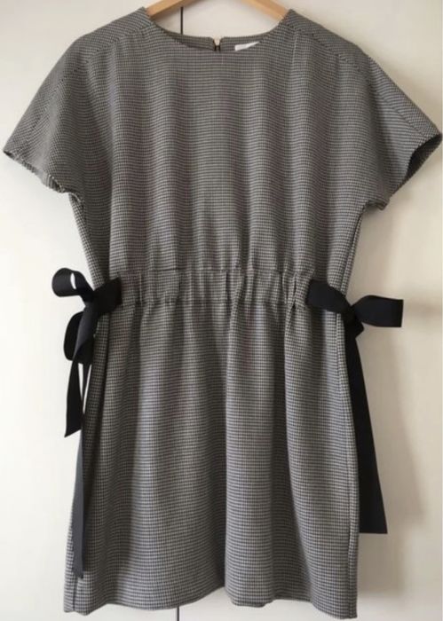 Vestido curto tecido escocês - ZARA