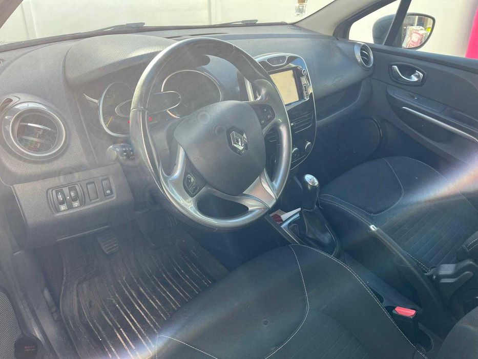 Renault Clio Sport Tourer 0.9 TCE Limited