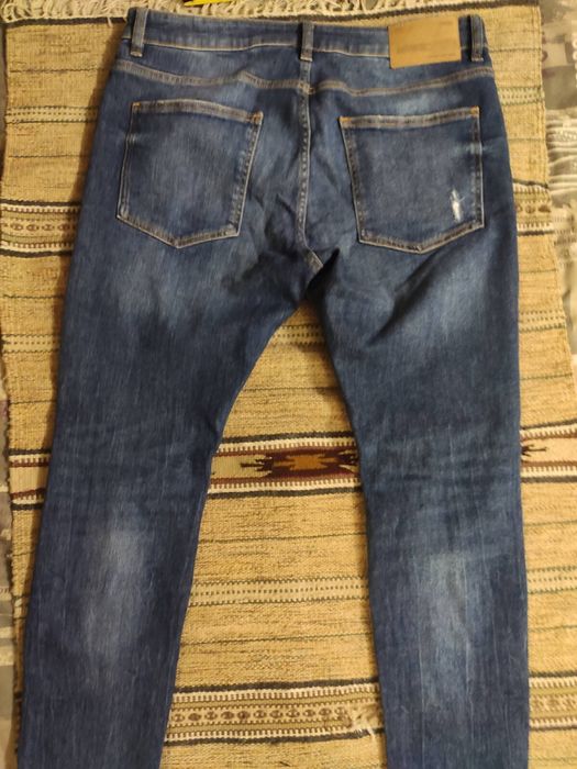 Джинсы мужские Bershka