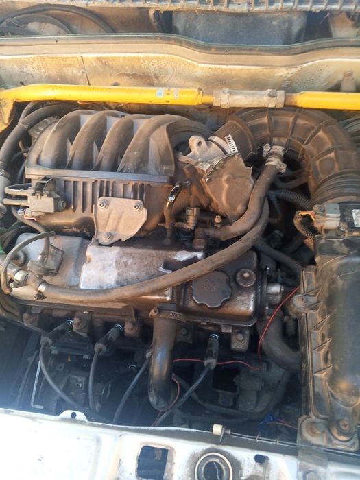 Продаеця ваз 2114 сів поїхав