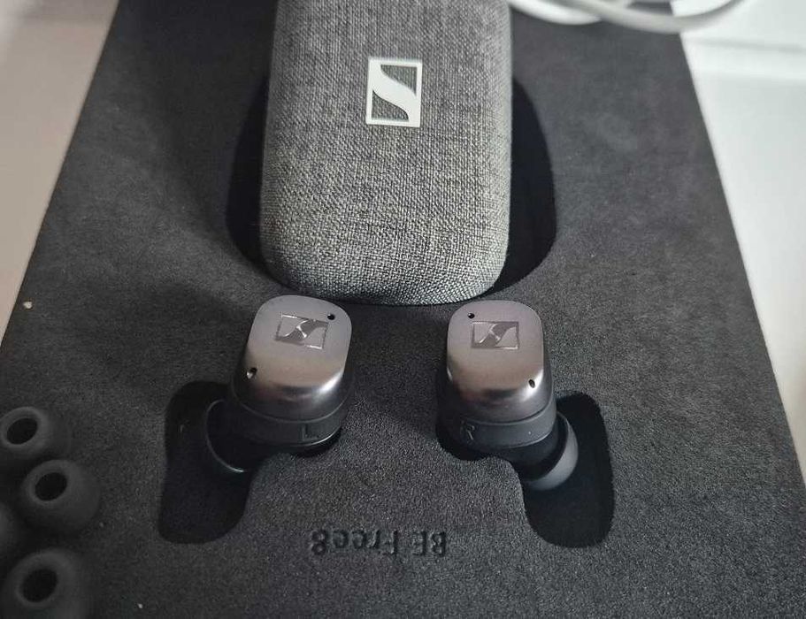 Sennheiser Momentum TWS 3 GRAFIT i dodatkowe etui