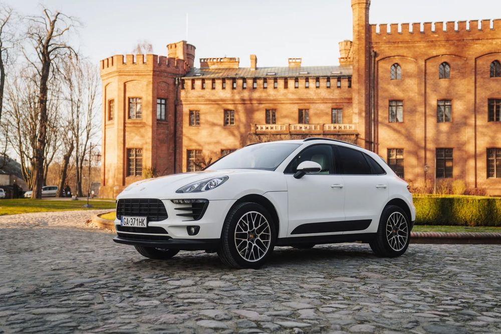 Porsche Macan Porsche Macan - Salon Polska