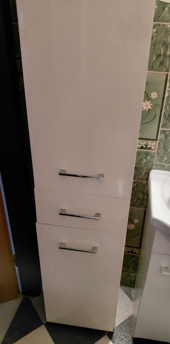 Szafki do łazienki słupek i pod umywalkę