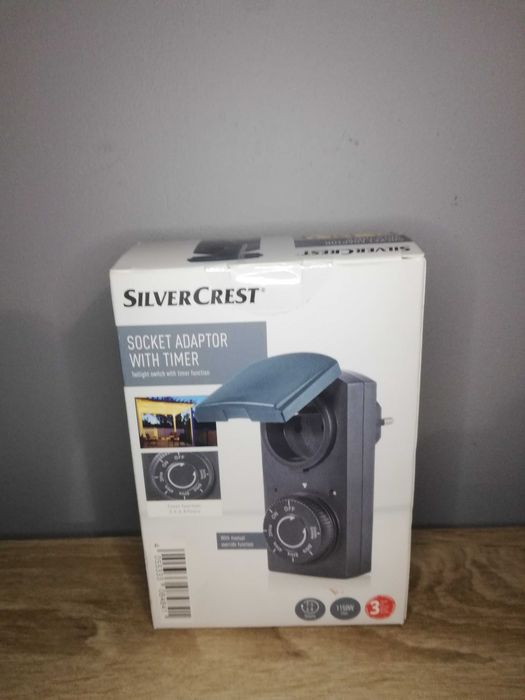 Adapter gniazda z timerem