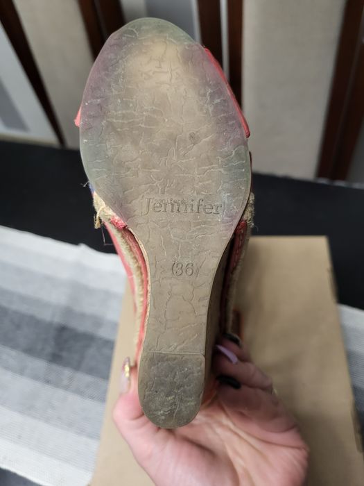 Buty na koturnie JENNIFER