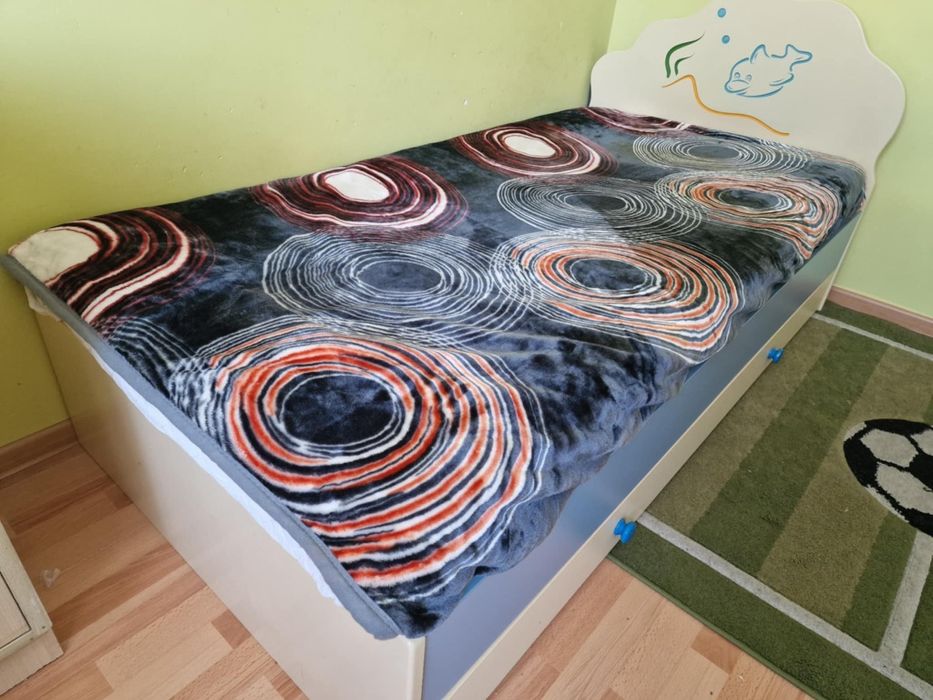 Łóżko MEBLIK z szufladą plus materac 90x180