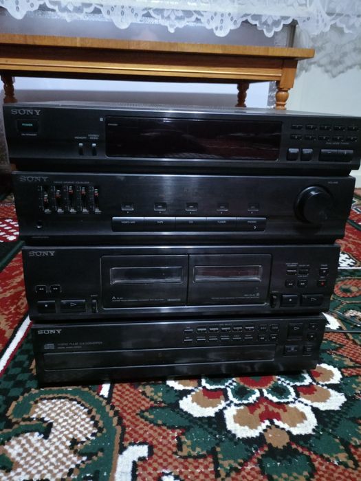 ПРОДАМ Музикальний центр SONY