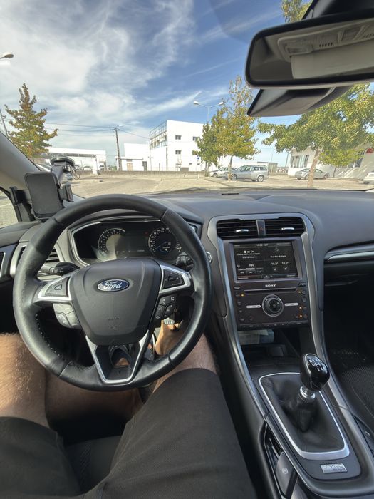 Ford mondeo 1.5 TDCI TITANIUM