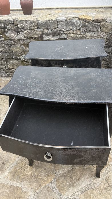 Mesa de Cabeceira