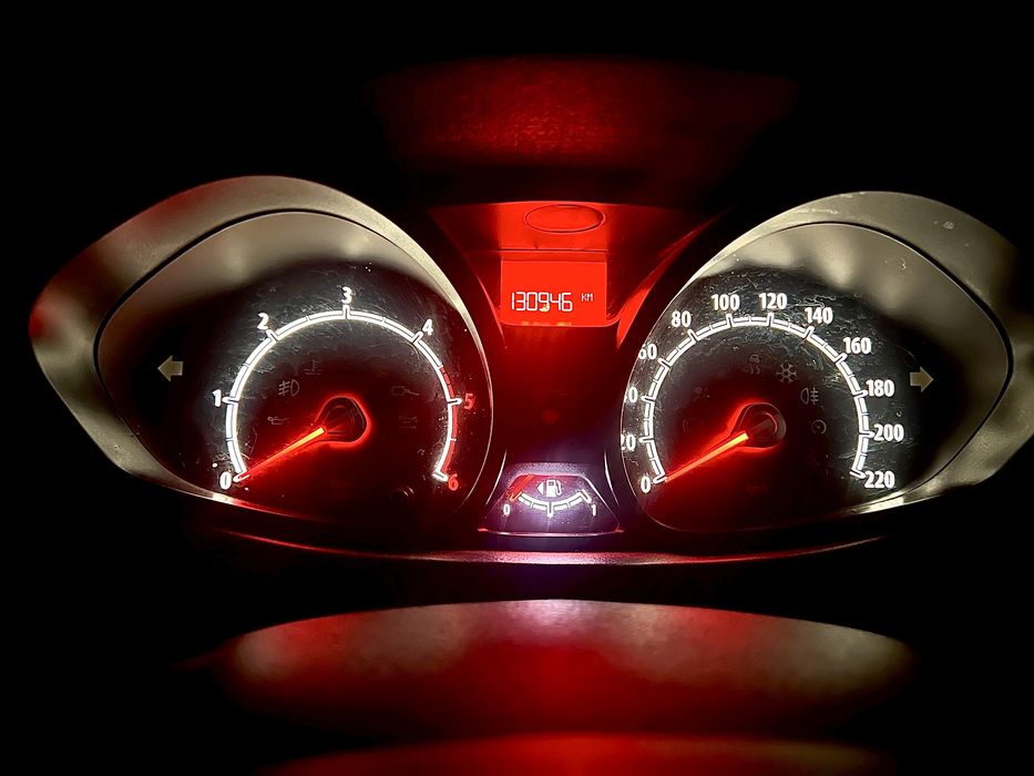 Ford fiesta 2010 року випуску. 1,4 дизель.