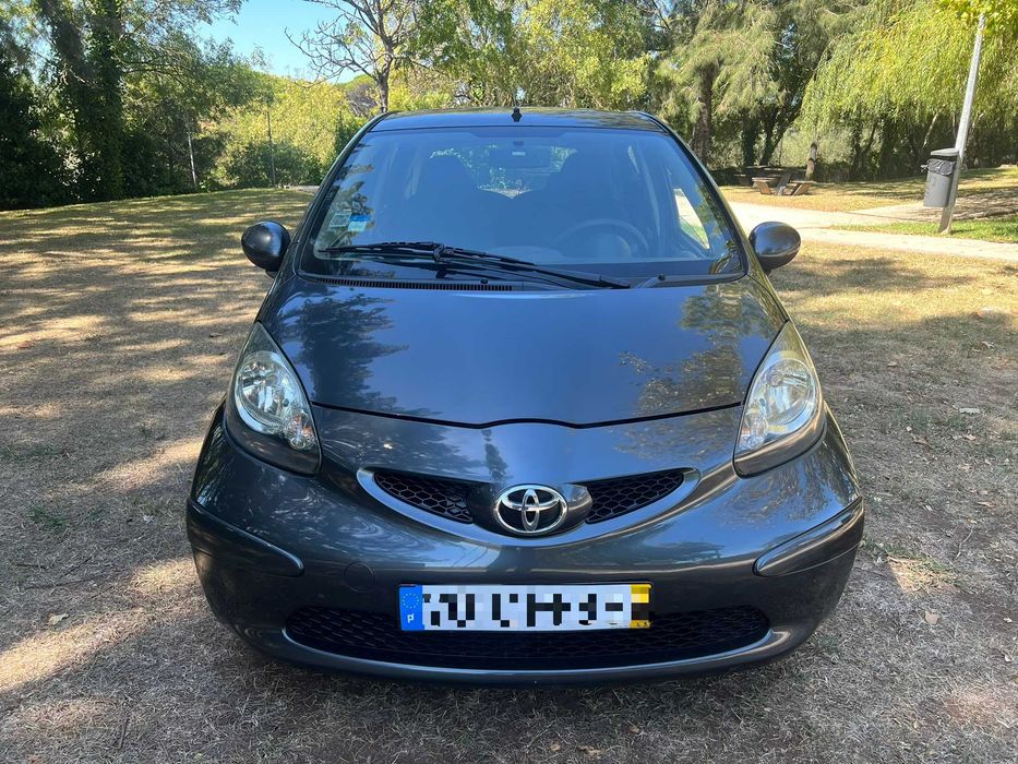 Toyota Aygo 1.0 Com Apenas 1 Único Dono - Completamente Impecável