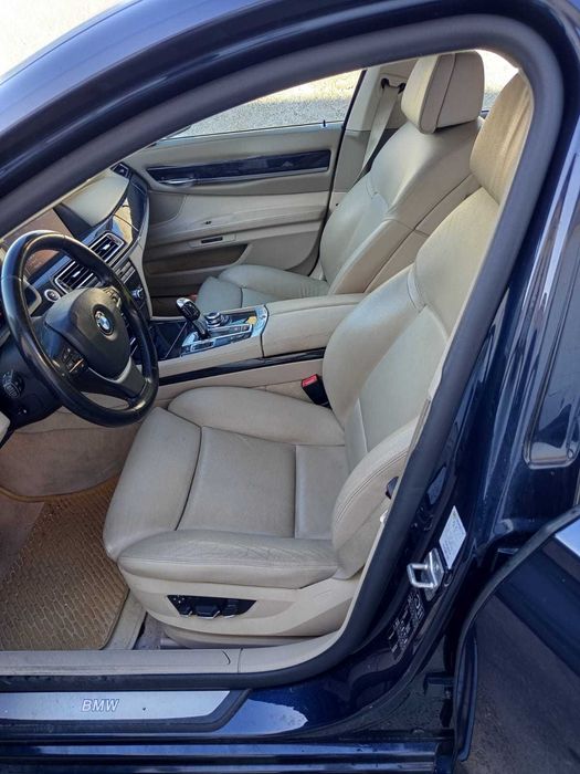 Vendo carro bmw 740d