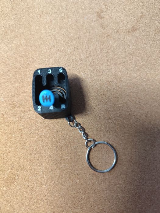 Porta-chaves de Mudanças (Para fãs de carros)