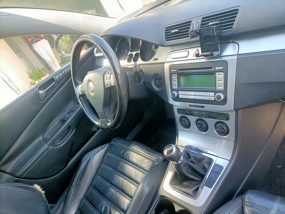 Vendo VW Passat  bom estado  todo reparado e revisões feitas