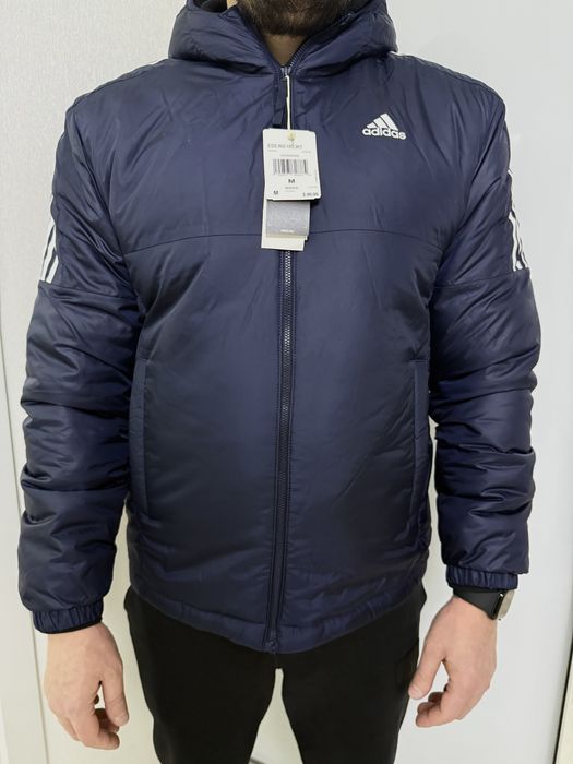 Чоловіча куртка Adidas Essentials Insulated Hooded Jacket