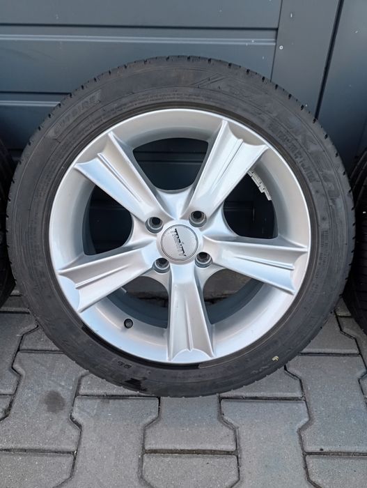 Komplet kół Opel Corsa 195/50/15 4x100 Letnie felgi Trinity