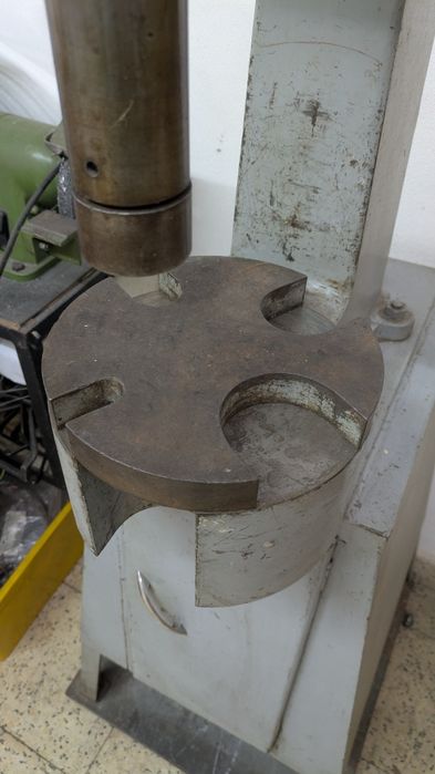 Prensa Manual com armário e acessórios