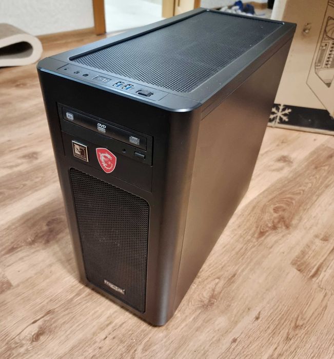 Корпус компьютерный Fractal Design Arc Midi R2 Window Midi Tower