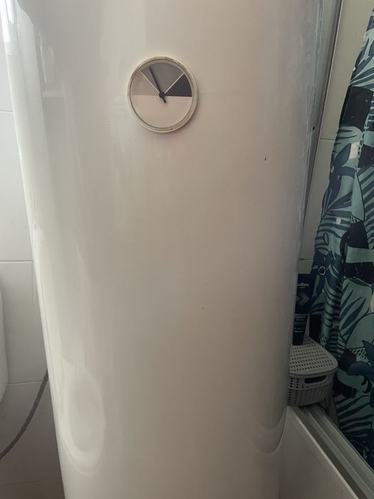 Termoacumulador de 100L  por 100€
