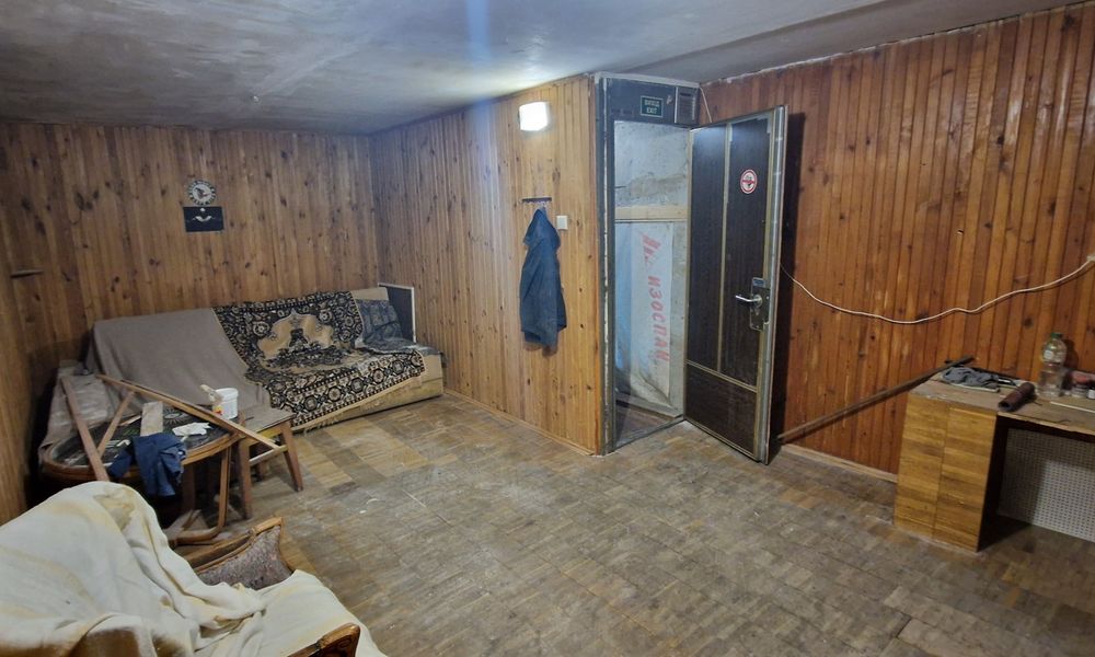 Продам капітальний гараж в Дарницькому р-ні ГК "Славутич" Затишна, 7Б