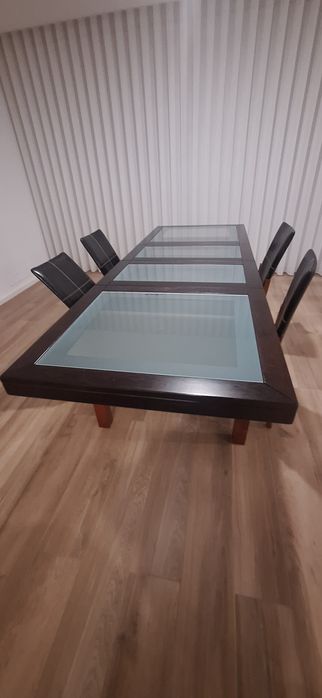 Mesa de jantar 1.6m fechada  dois módulos de 0.47m total 2.54m.