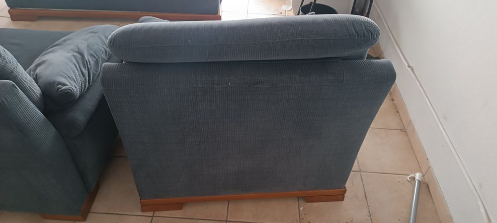 Sofa e duas poltronas