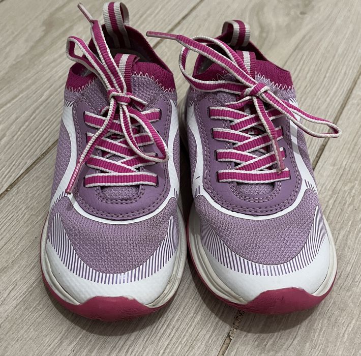 Кросівки для дівчаток бренду Elefanten 24 розмір