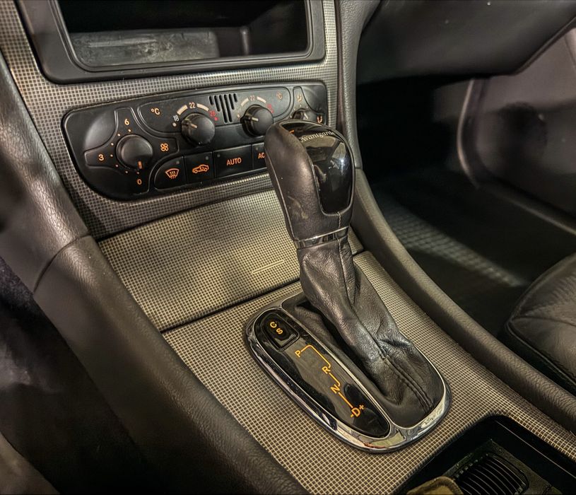 Mercedes-Benz C 220 — fotografia 12