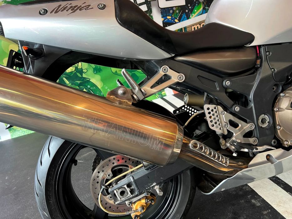12点　シークレット無し kawasaki zx 12 r - купити мототехніку - Ціна на OLX.ua