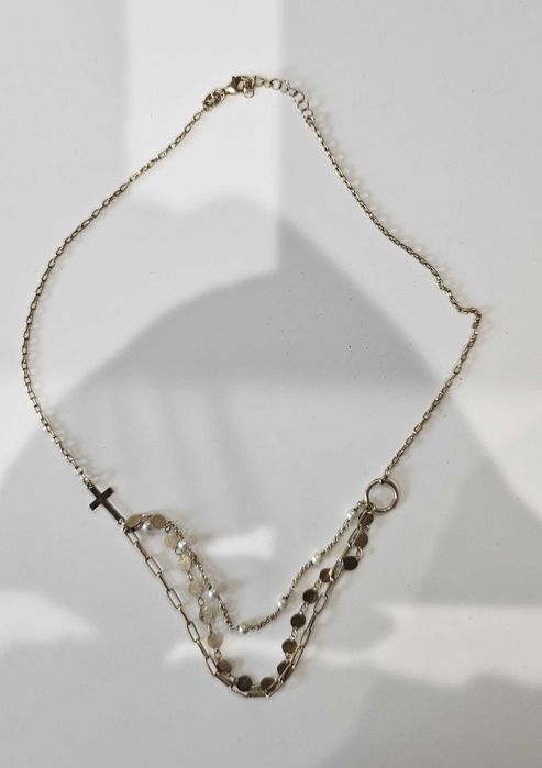 Colar prata dourada e perolas