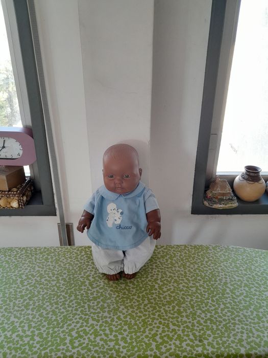 Vendo Boneco muito bonito como novo
