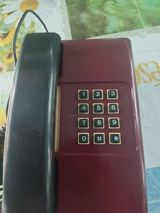 Стационарные телефоны