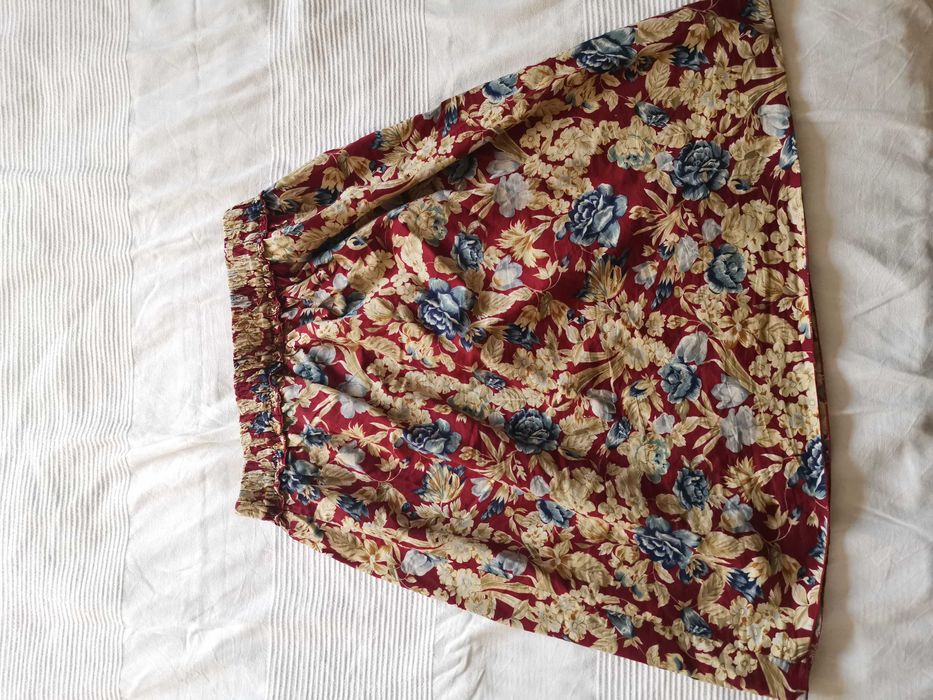 Spódnica vintage boho rozm 36 w kwiaty