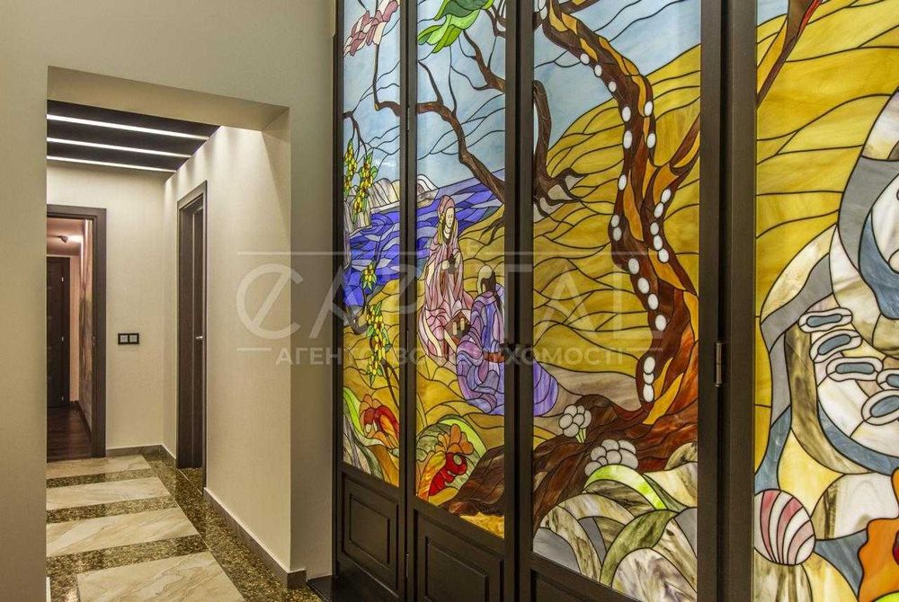 Аренда 4х комн пентхауса на Подоле, ул.Введенская.