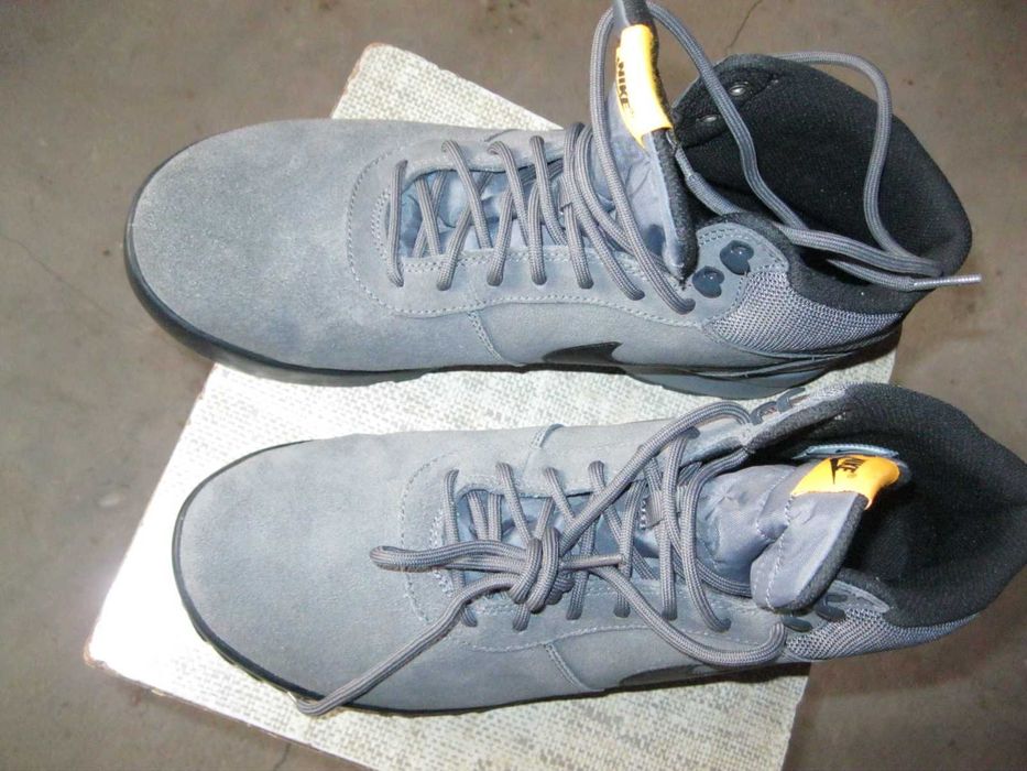 Buty zimowe marki Nike