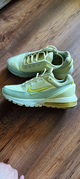 Кроссовки кросівки  Nike Vitto Rossi,