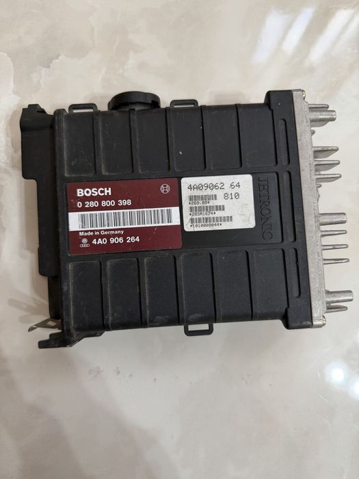 4A0906264 Б/у блок управління двигуном для Audi 80 B4-Audi 100 c4 2.3 1987-1996 рік 4A0 906 264 0280800398