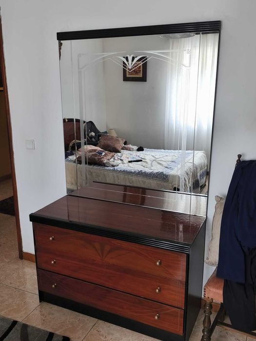 Mobília de quarto completa